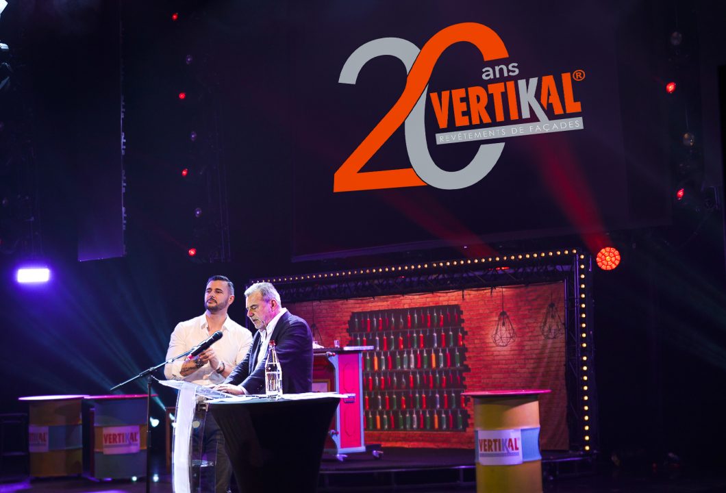 Novela Façades présent au séminaire des 20 ans de VERTIKAL®